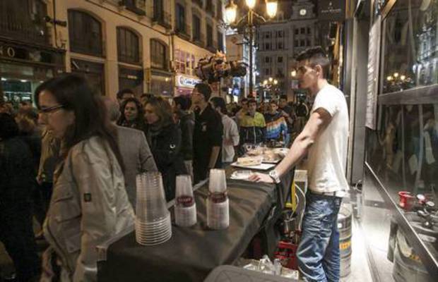 Solicitudes de barras de bar en el exterior para las Fiestas del Pilar 2022