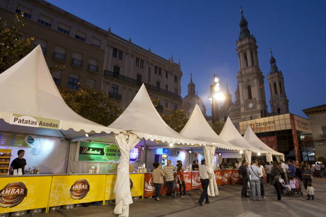 Solicitudes de barras de bar en el exterior para las Fiestas del Pilar 2023