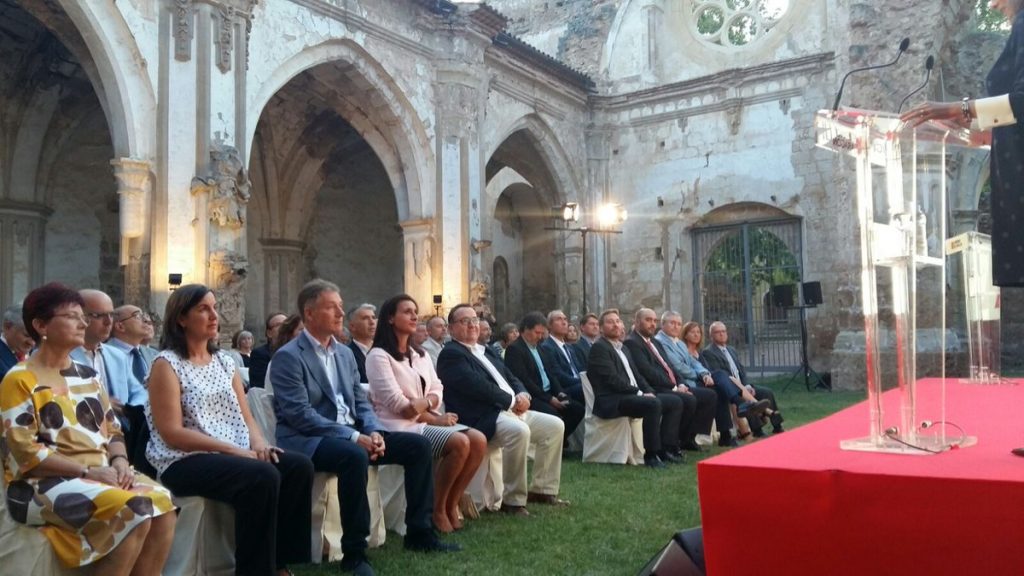 Cafés y Bares Medalla al Mérito Turístico