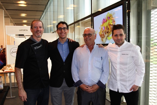 El Bar Darlalata y El Escondite participan con un show cooking en ARATUR